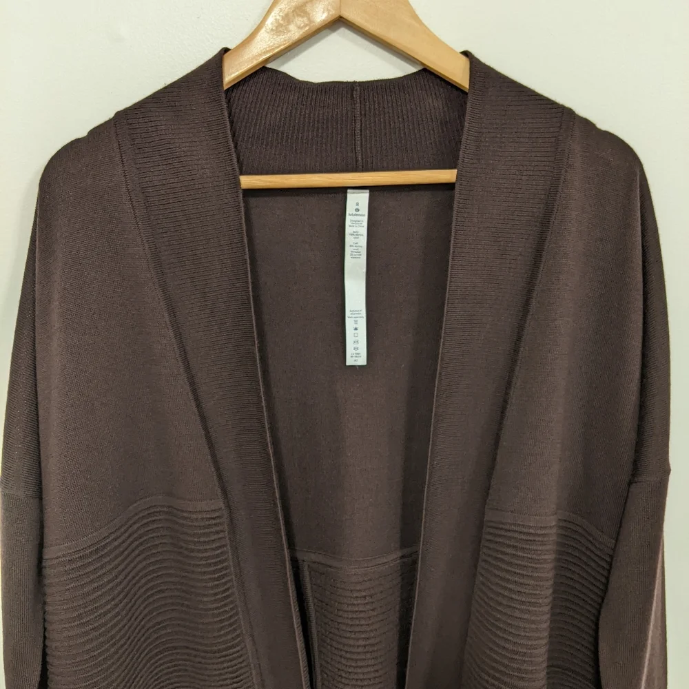 Lululemon Sit In Lotus Wrap II Black Cherry 8